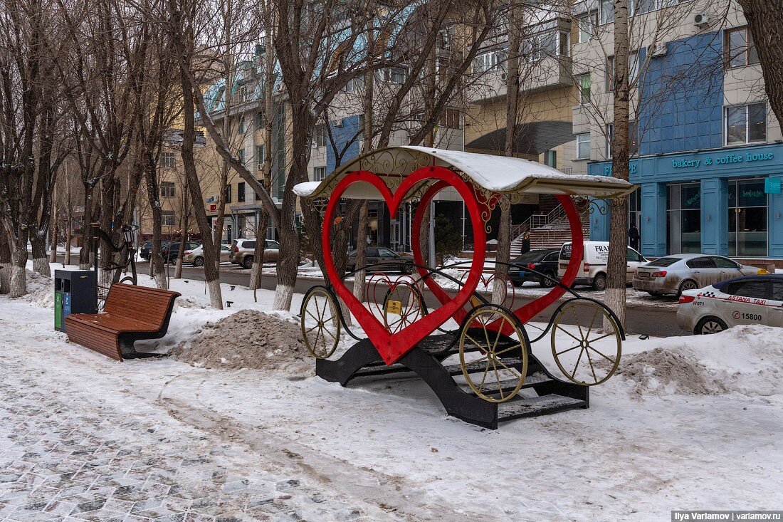 Что не так с Астаной: городская среда | Илья Варламов | Дзен