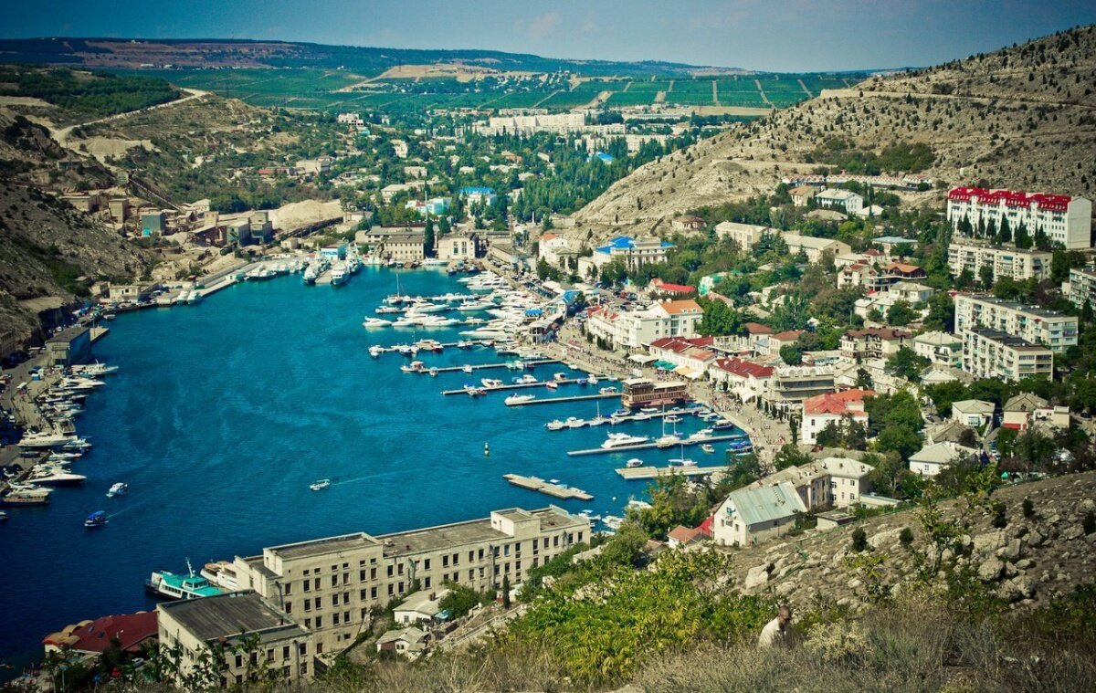 Города в крыму на черном. Балаклава Крым. Город Севастополь Балаклава. Балаклава Севастополь достопримечательности. Балаклава 2022 Крым.