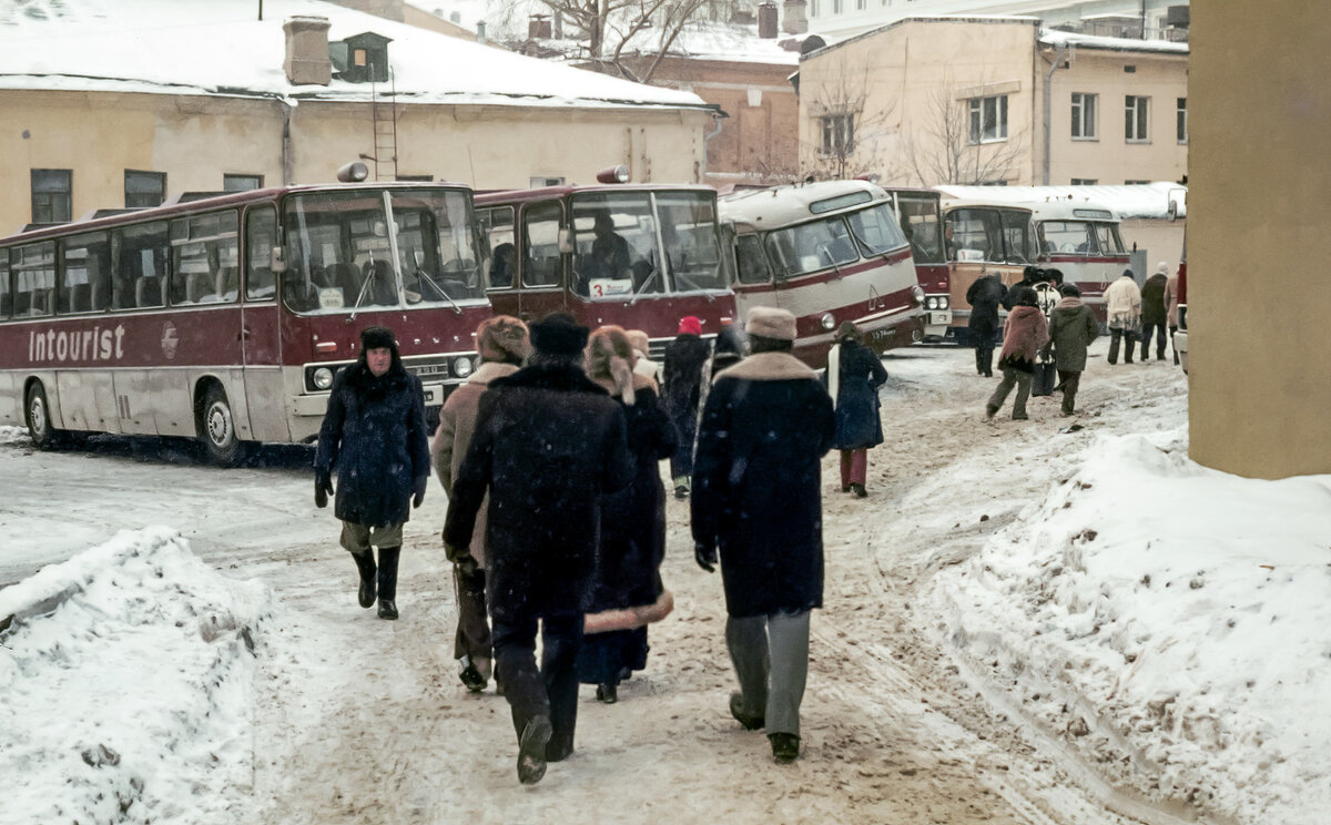 г москва 1976