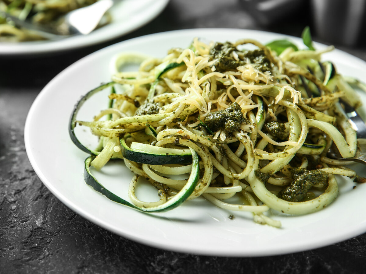 Спагетти из цукини рецепт.