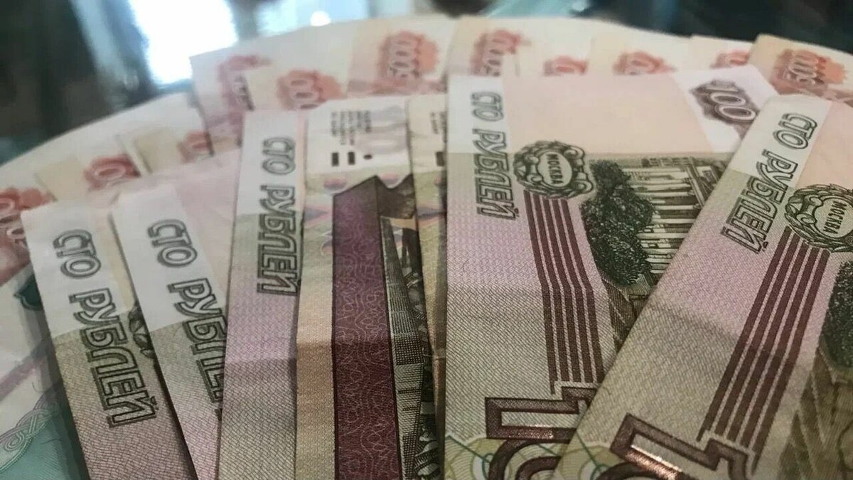     Татарстан оказался на 38-м месте рейтинга по самым высоким зарплатам в различных отраслях. Такое исследование провели специалисты РИА «Новости».