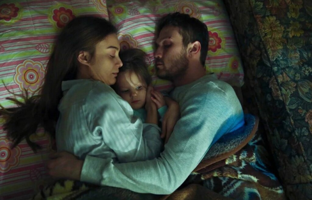    Фото: стоп-кадр из сериала «Чукур»