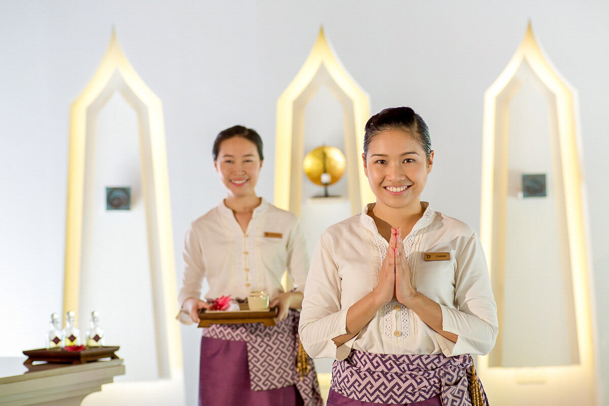 Тайские женщины обладают высокой культурой гостеприимства. Источник: https://clck.ru/33q8vT