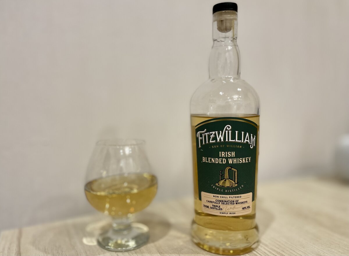 Виски Fitzwilliam Irish Blended 0,7 л. Фото: Алексентий Ершов