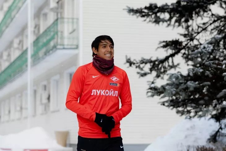    Дыра в дыре. Кто заменит Джикию в «Спартаке»? Фото #2