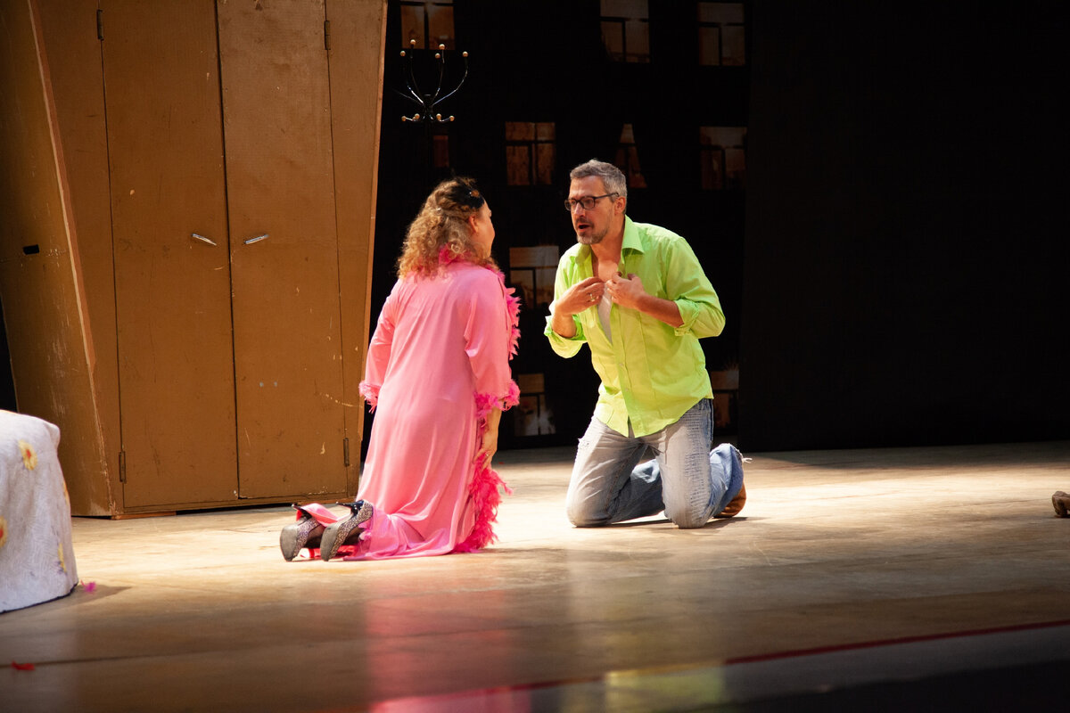 Спектакль "Притворство и любовь" 