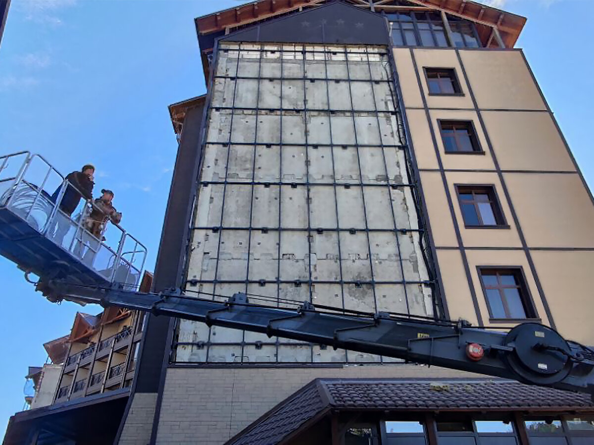 Видеоэкран в горнолыжном курорте «Архыз»