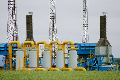    Белоруссия получит почти 50% скидку на российский газ - "Известия" © РИА Новости