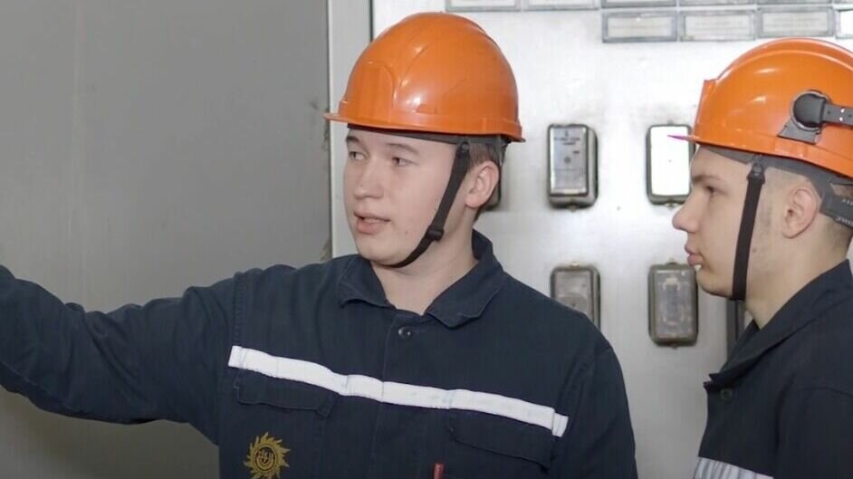     В ПАО «ТГК-14» уделяется большое внимание работе с молодежью. Компания стремится к расширению и совершенствованию методов взаимодействия с будущими энергетиками и молодыми специалистами. На сегодняшний день 36 студентов высшего и среднего профессионального образования находятся на дуальном обучении,