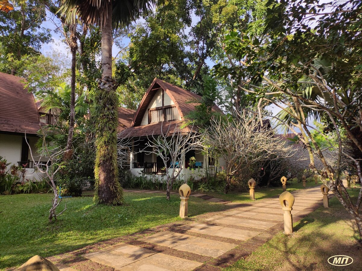 Отель "Barali Beach Resort & Spa", пляж Клонг Прао