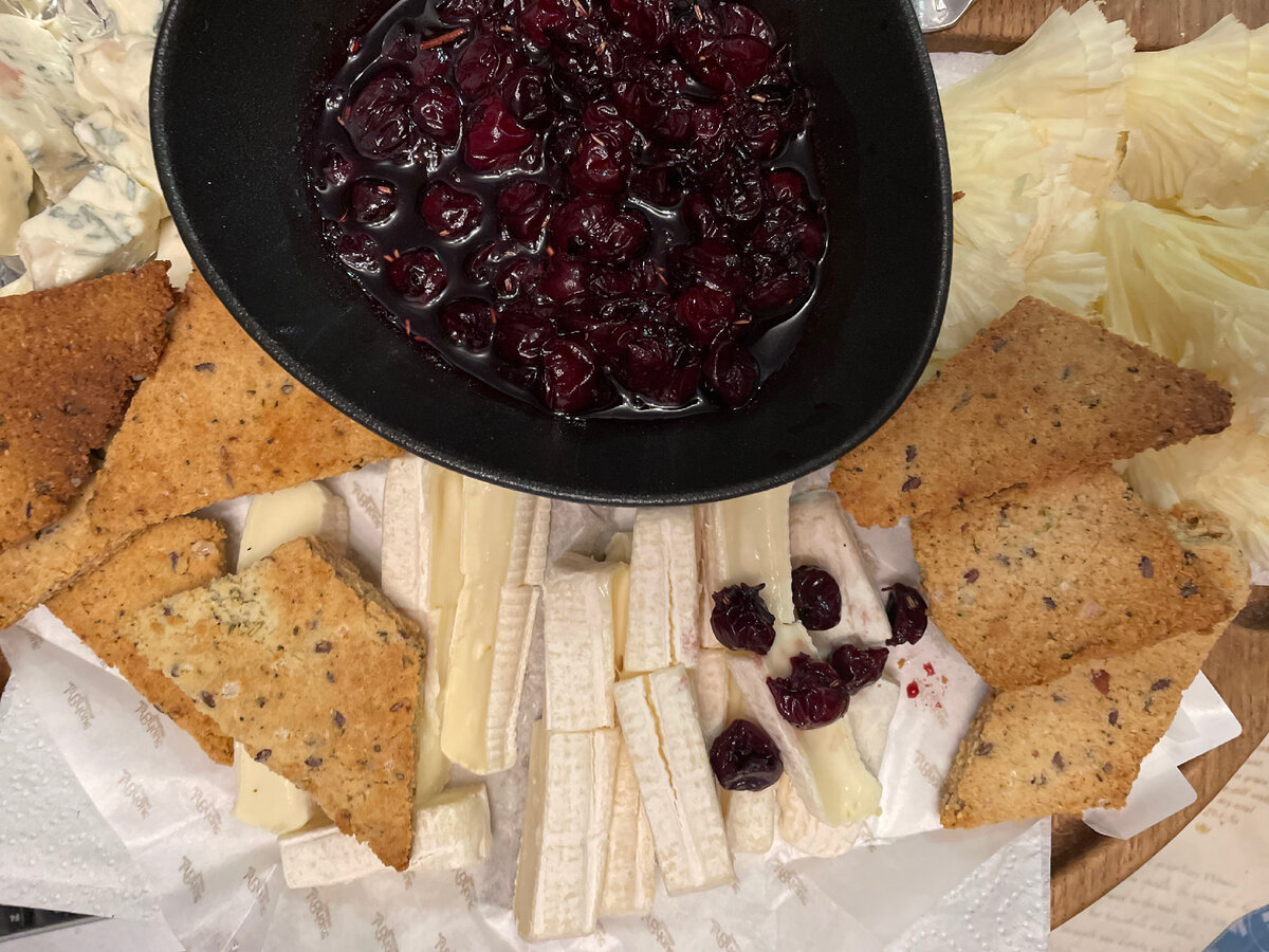 Сыры. Фото автора 