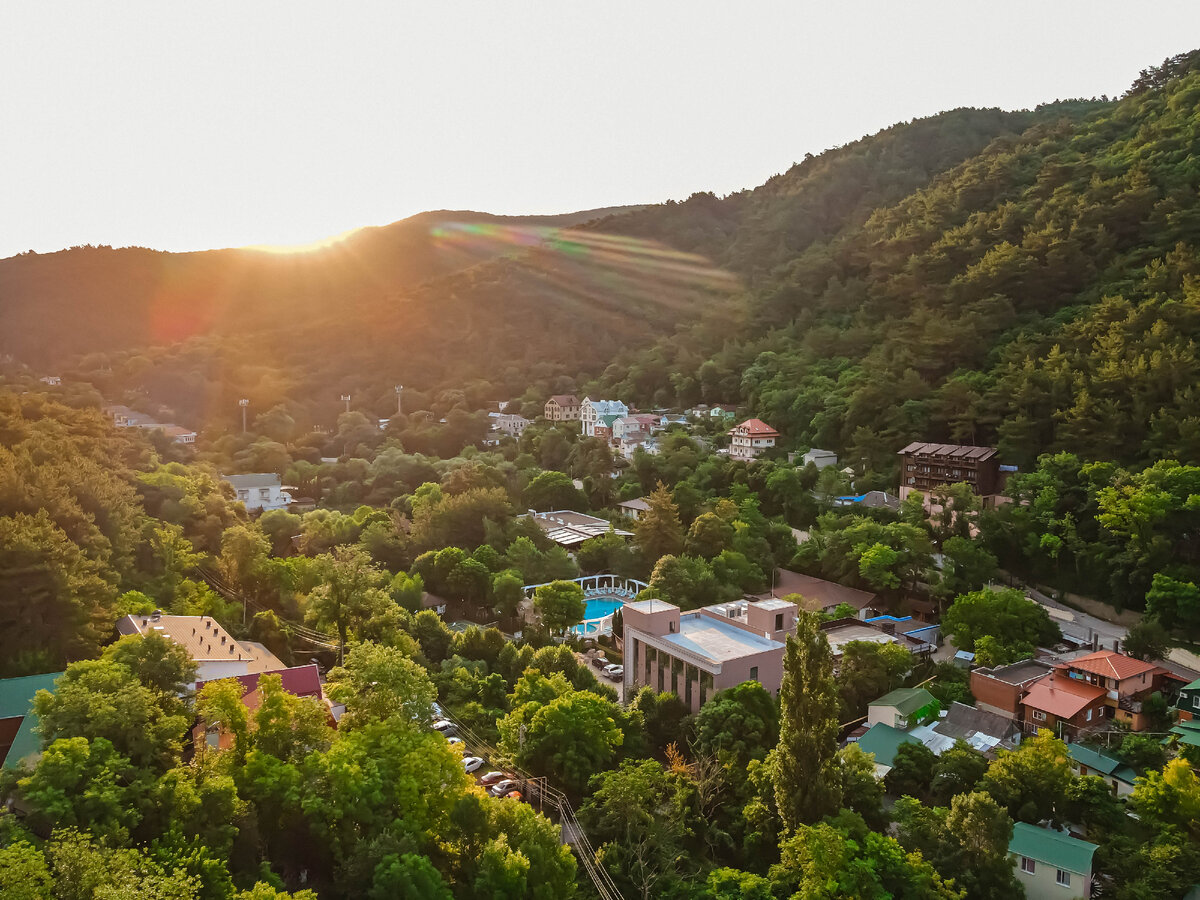 Вид с дрона на Джанхот