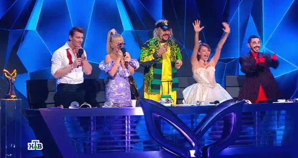 Жюри отгадало и счастливо)