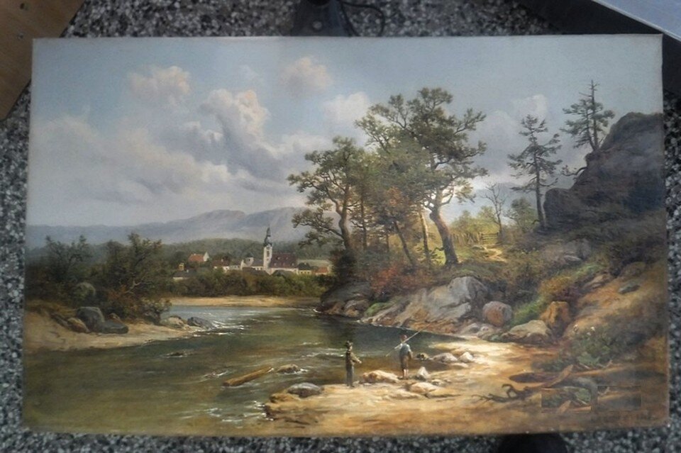     Выборгские таможенники предотвратили незаконный вывоз старинных икон и картин / Фото: СЗТУ