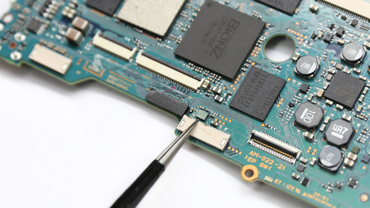 Ремонт телефонов sony undefined. Sony VAIO Duo 13. Sony VAIO Pro 11 Disassembly. Sony VAIO Pro 11. SSD Sony.