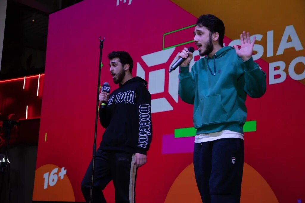 Листайте вправо, чтобы увидеть больше изображений