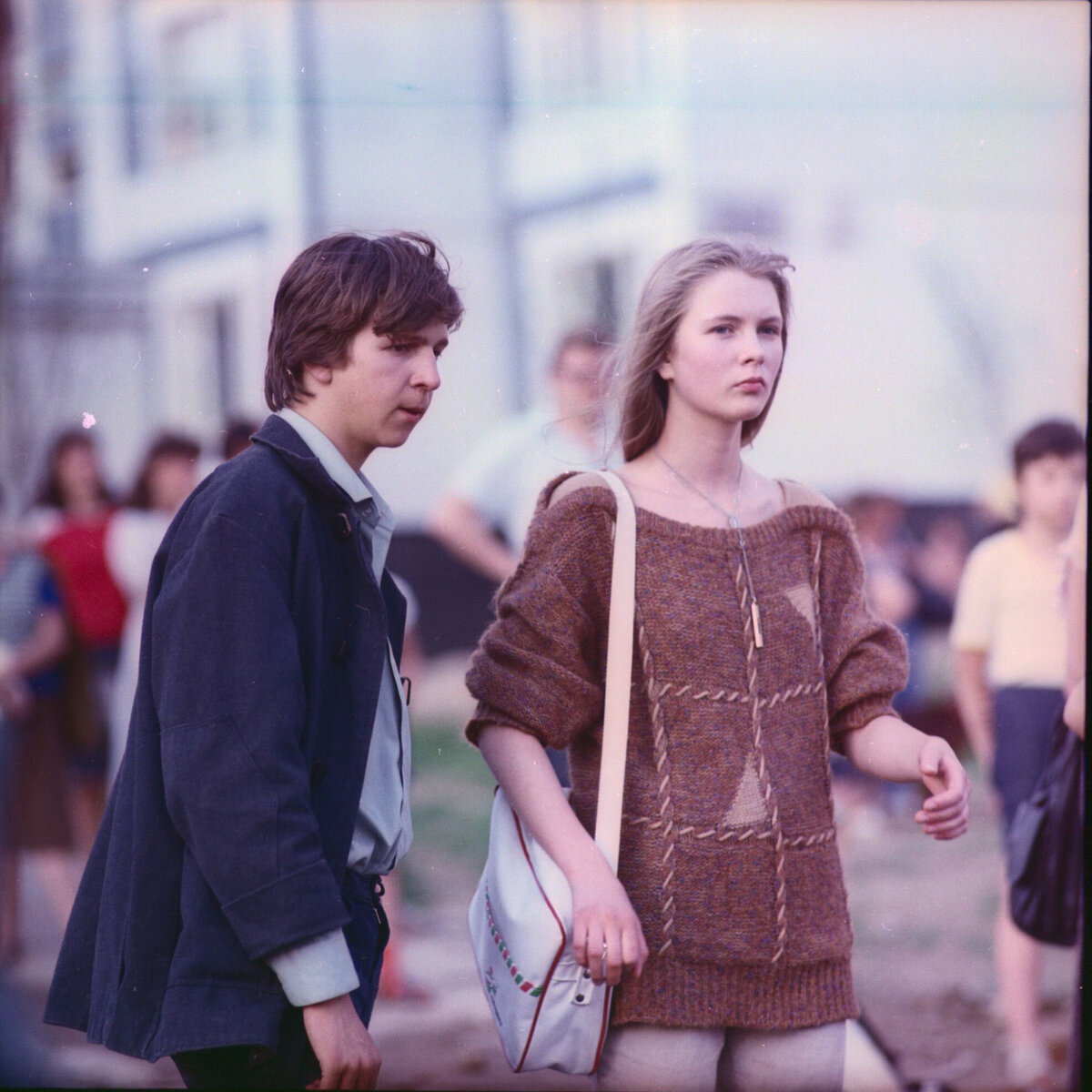 Заимствовано: https://ru.kinorium.com/83880/gallery/backstage/?photo=50450233