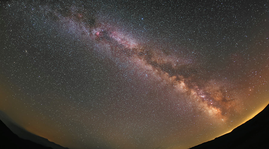 Наблюдение за звездами в Крымской астрофизической обсерватории // Фото: Сергей Назаров
