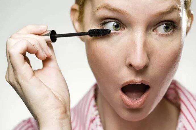 Мем девочка красится тушью Best Eye makeup Trends 2016 Ciglia più lunghe, Mascara, Ciglia