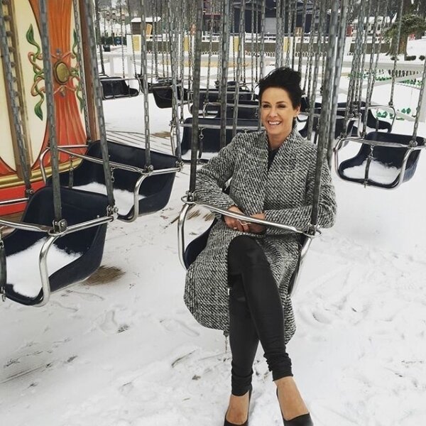 Лене Нюстрём сейчас, накануне 50-летия: фигуру сохранила, с тюнингом лица не переборщила. Очень хороша! Фото в свободном доступе