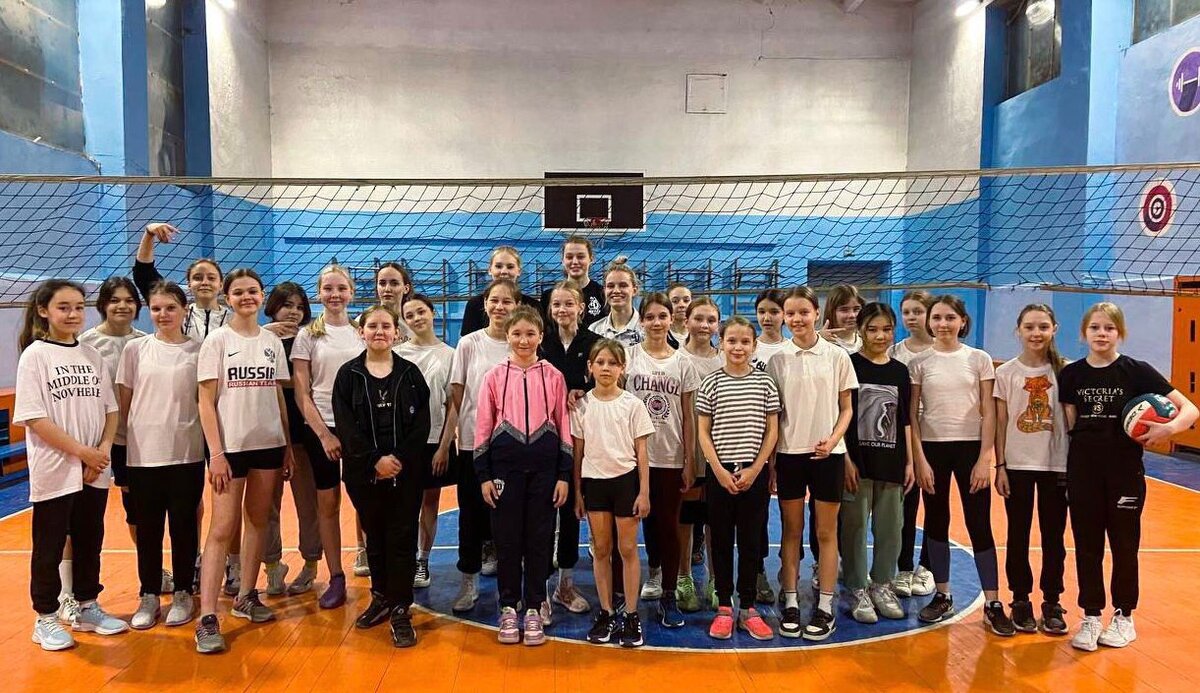 Главный тренер "Динамо-Метар" убежден, что большое внимание к местным школам должно быть частью философии клуба, и позволит справится с дефицитом игроков.. Фото: Волейбольный клуб "Динамо-Метар"