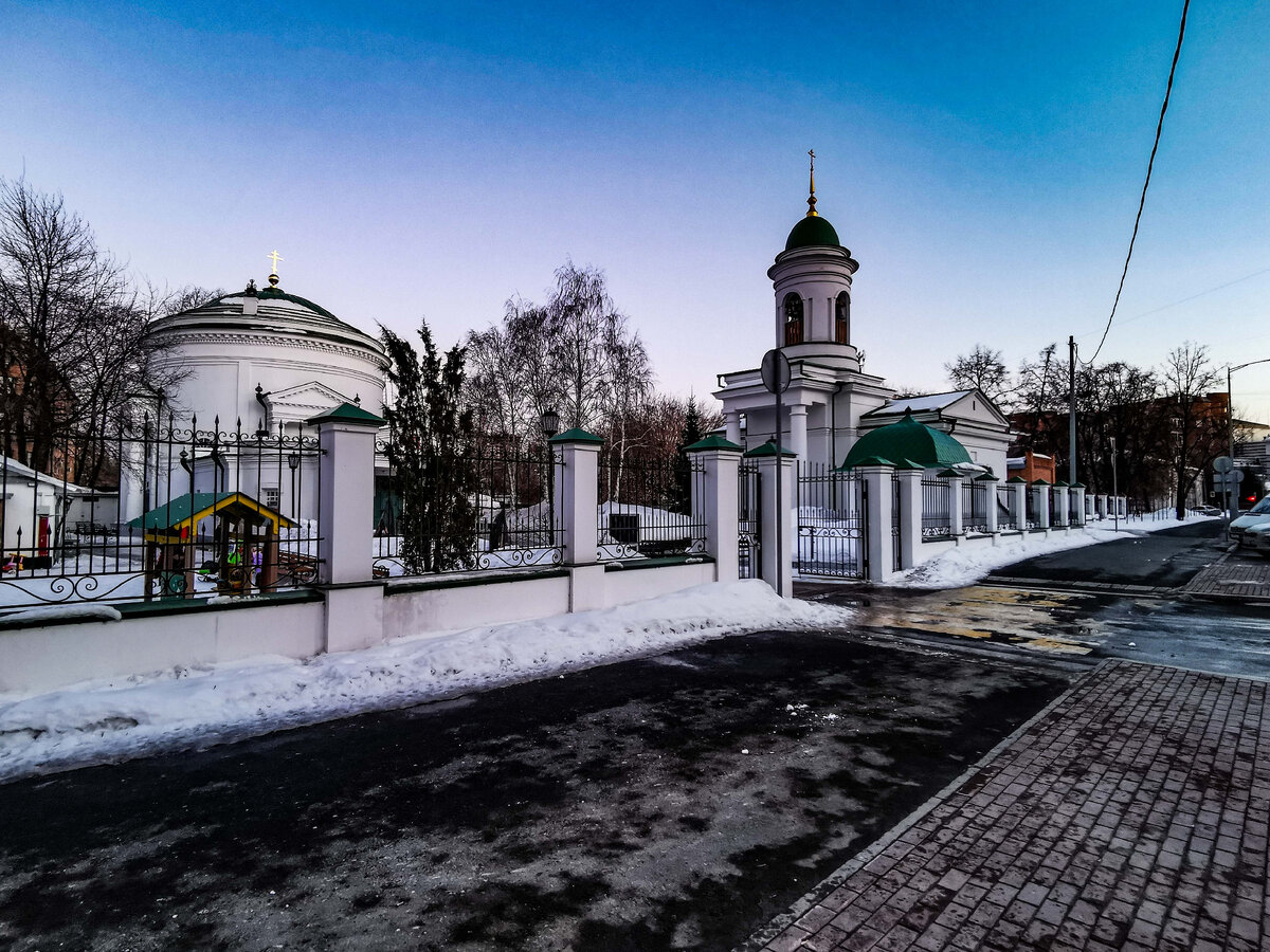 Церковь Всех Святых. Улица Свердлова. Фотография сделана 10 марта 2023 года. 