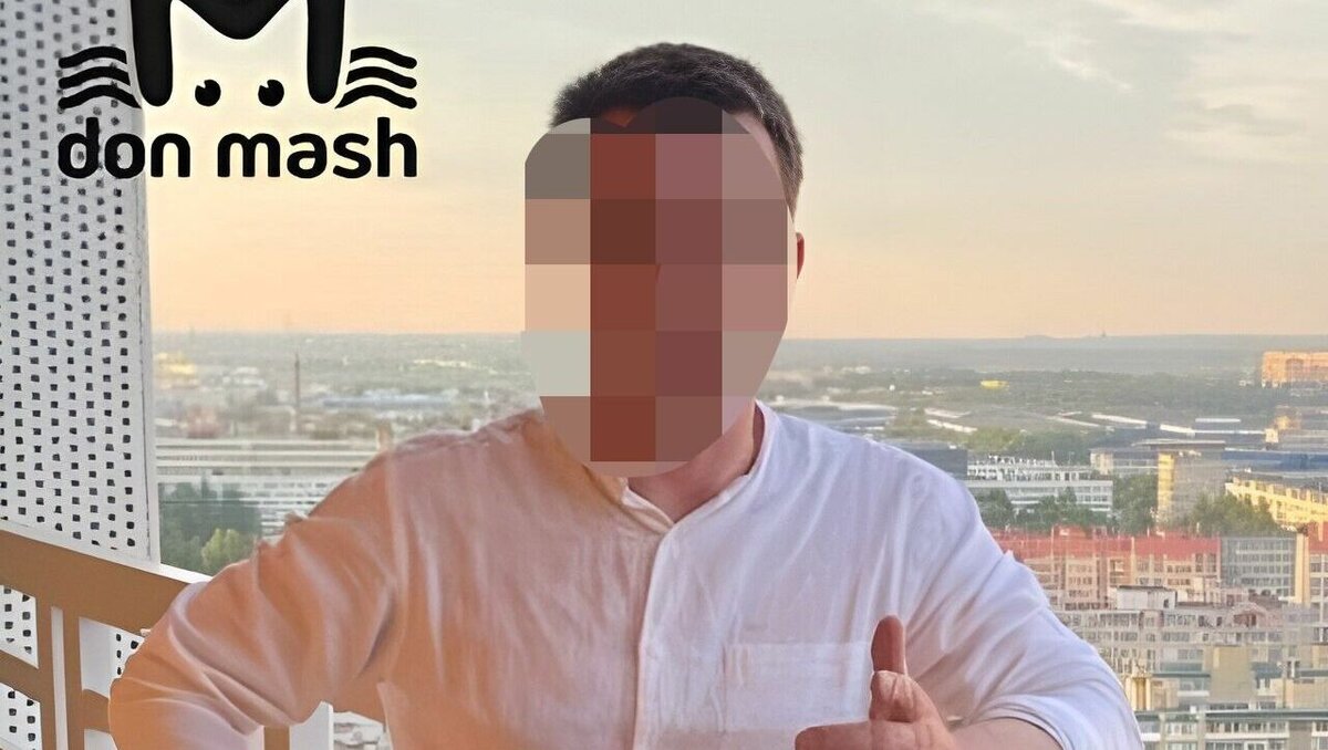     Житель Ростова-на-Дону пострадал во время взрыва в кафе в Санкт-Петербурге вечером 2 апреля, сообщает Telegram-канал Don_Mash.