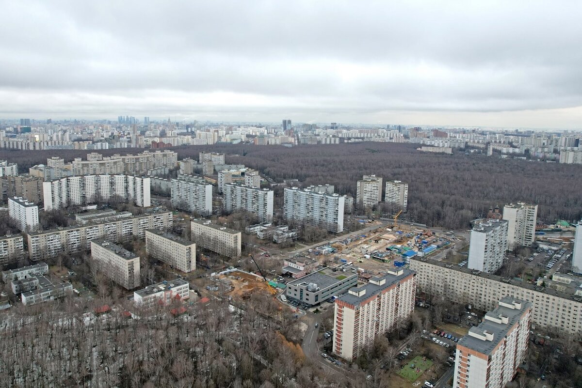 На юге Москвы идёт активное строительство станции 🚇 «Генерала Тюленева ...