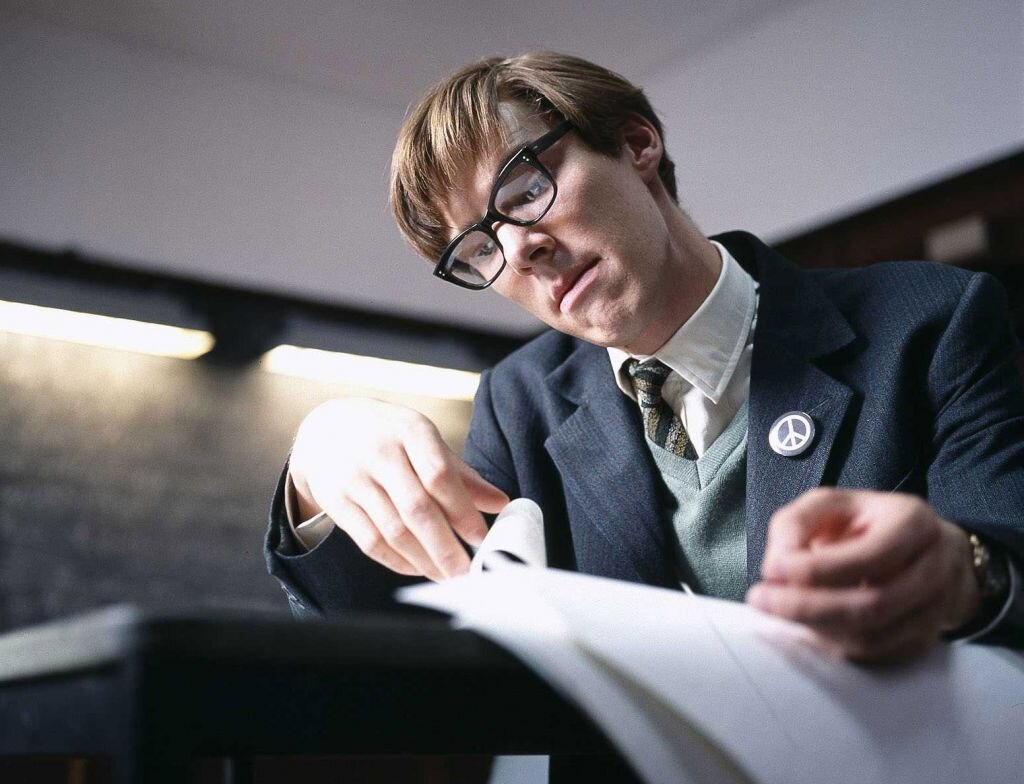 Кадр из фильма "Хокинг"