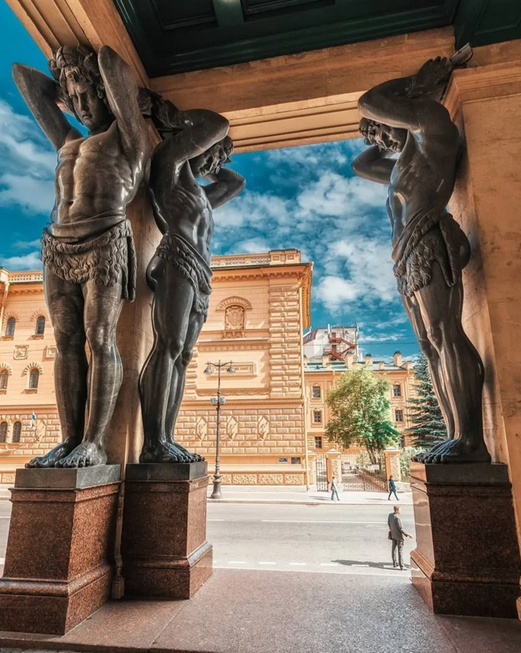 Атланты Эрмитажа