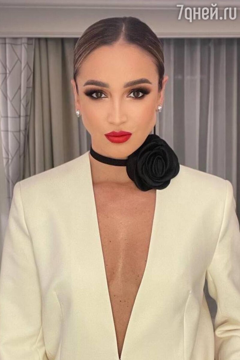    Ольга Бузова Социальные сети