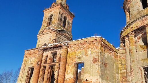 Заброшенная церковь в селе Ольхи, Калужская область