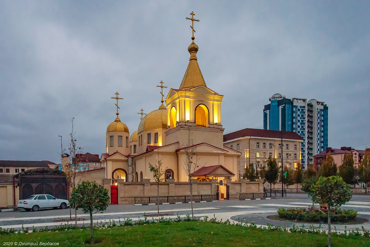 Церковь Чита возле вокзала для фотошопа