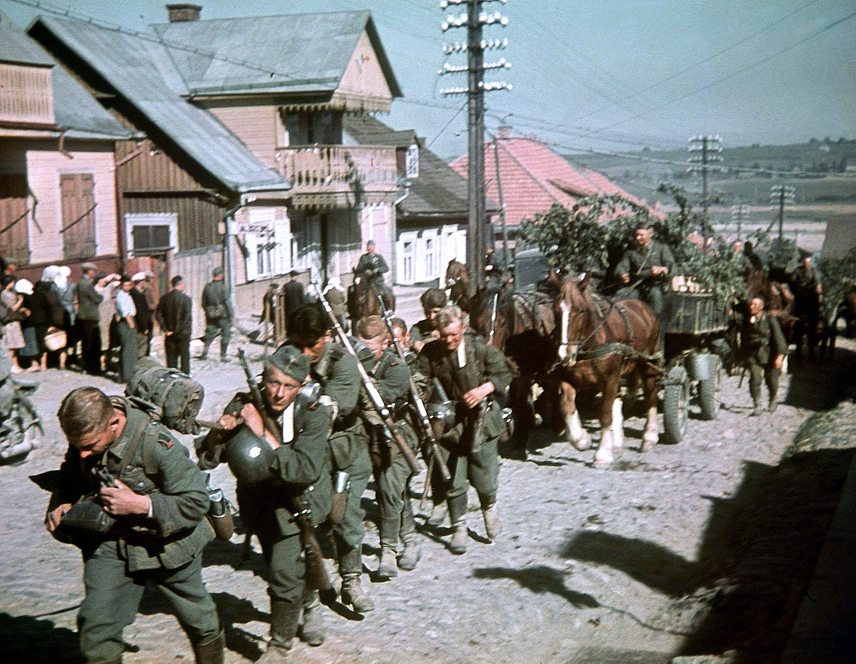 Солдаты Вермахта в июне 1941 г. 