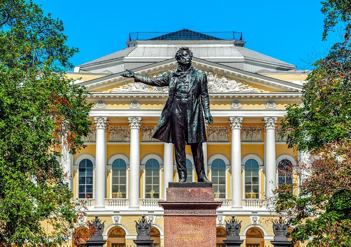 а с пушкин в санкт петербурге