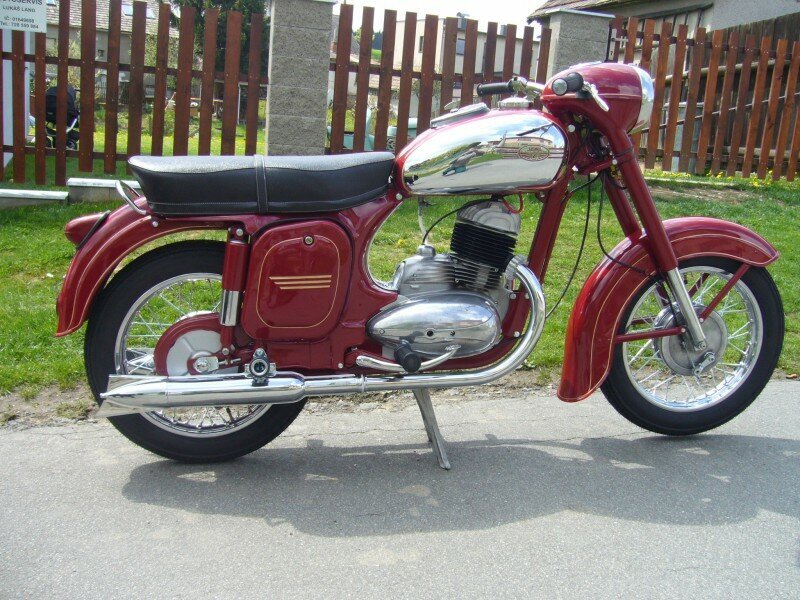 Jawa 512