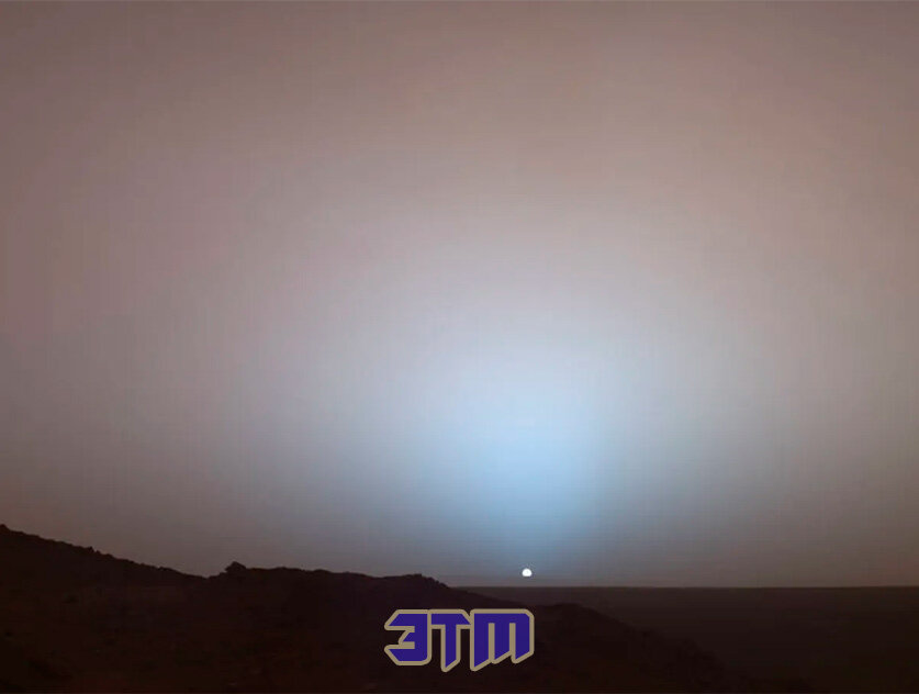 Закат на Марсе. Однозначно синий.