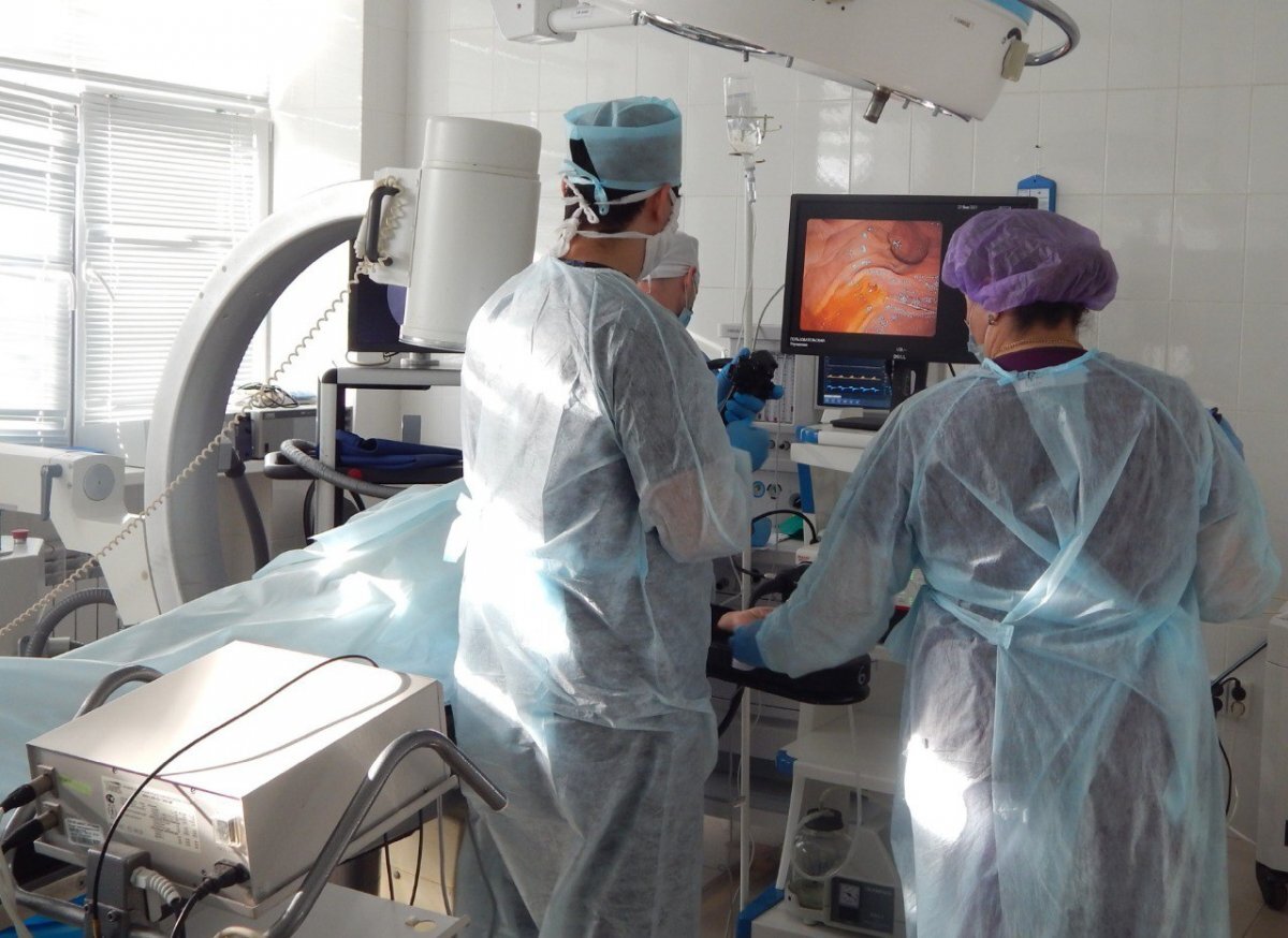    Астраханские врачи-онкологи лечат женскую онкологию современными методами