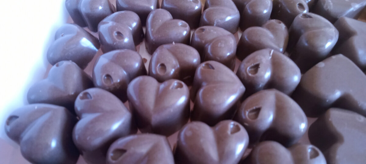 Молочные конфеты с кэробом и цикорием