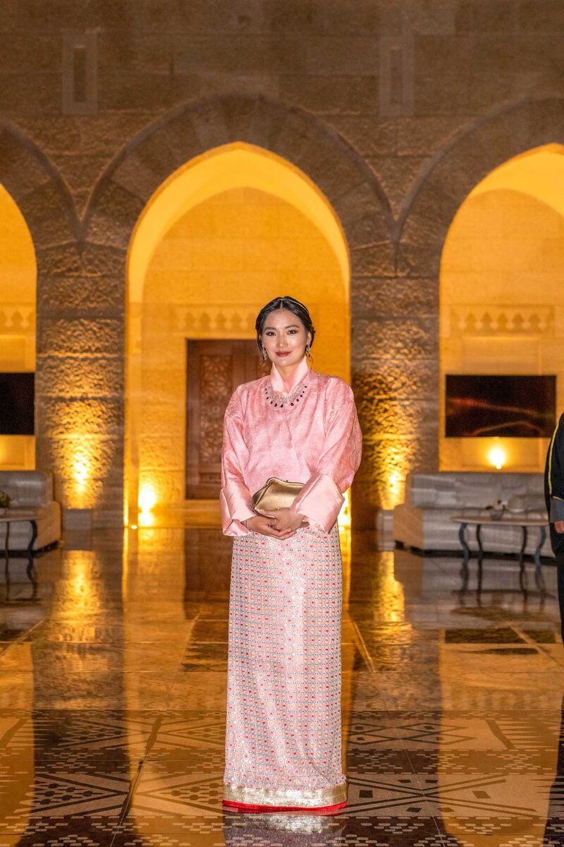 Королева Бутана Джецун Пема в Аммане во время свадебного банкета наследного принца Хусейна 1 июня 2023 года 