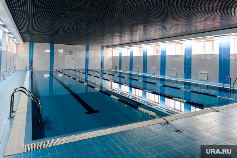    Бассейн планируют восстановить после ремонта двух жилых корпусов и столовой (архивное фото)