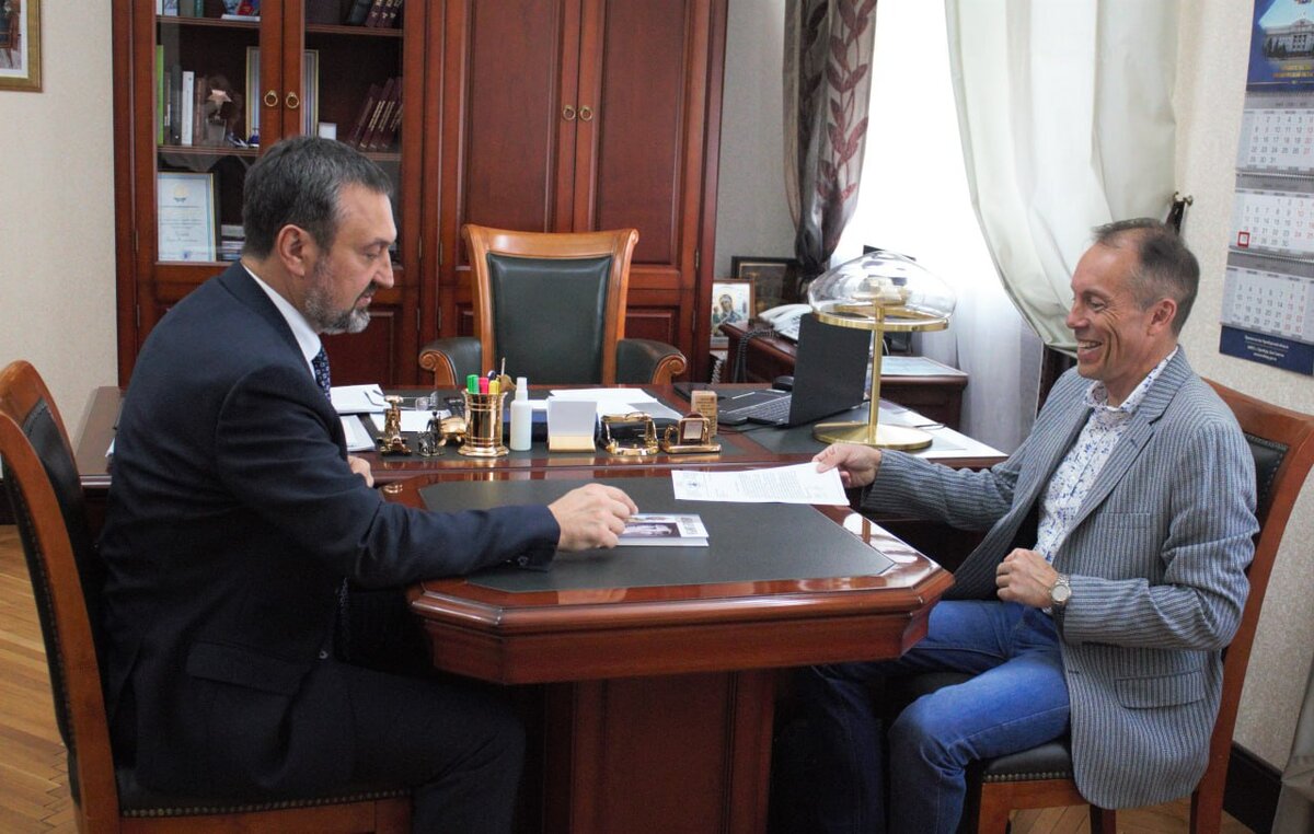    В Оренбуржье впервые побывают внучка и правнучка Мусы Джалиля Кристина Просвиркина