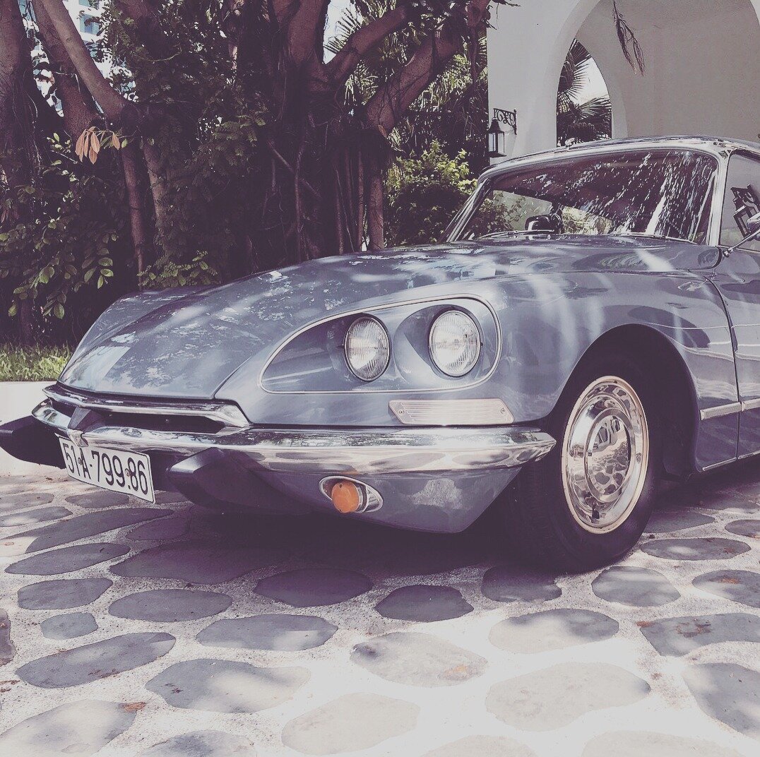 Citroёn DS21  в Дананге, Вьетнам
