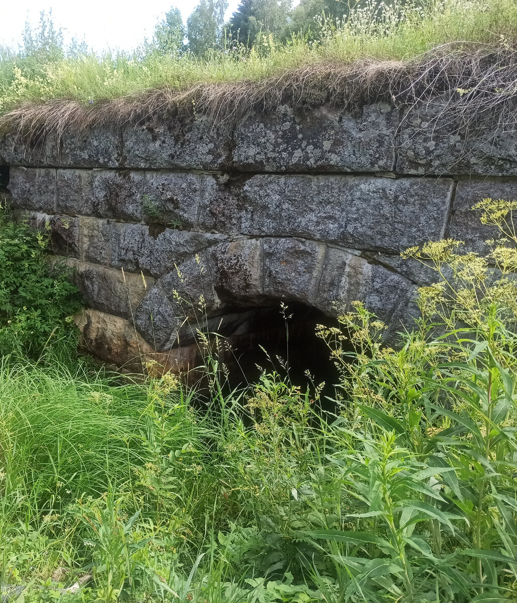 Каменный мост через р. Каарнайоки (Фёдоровка)