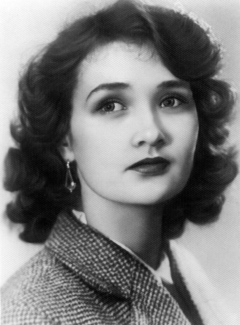 Какие красивые и запоминающиеся лица у наших советских актрис. Зинаида Кириенко одна их них. Фото Яндекс.Картинки.