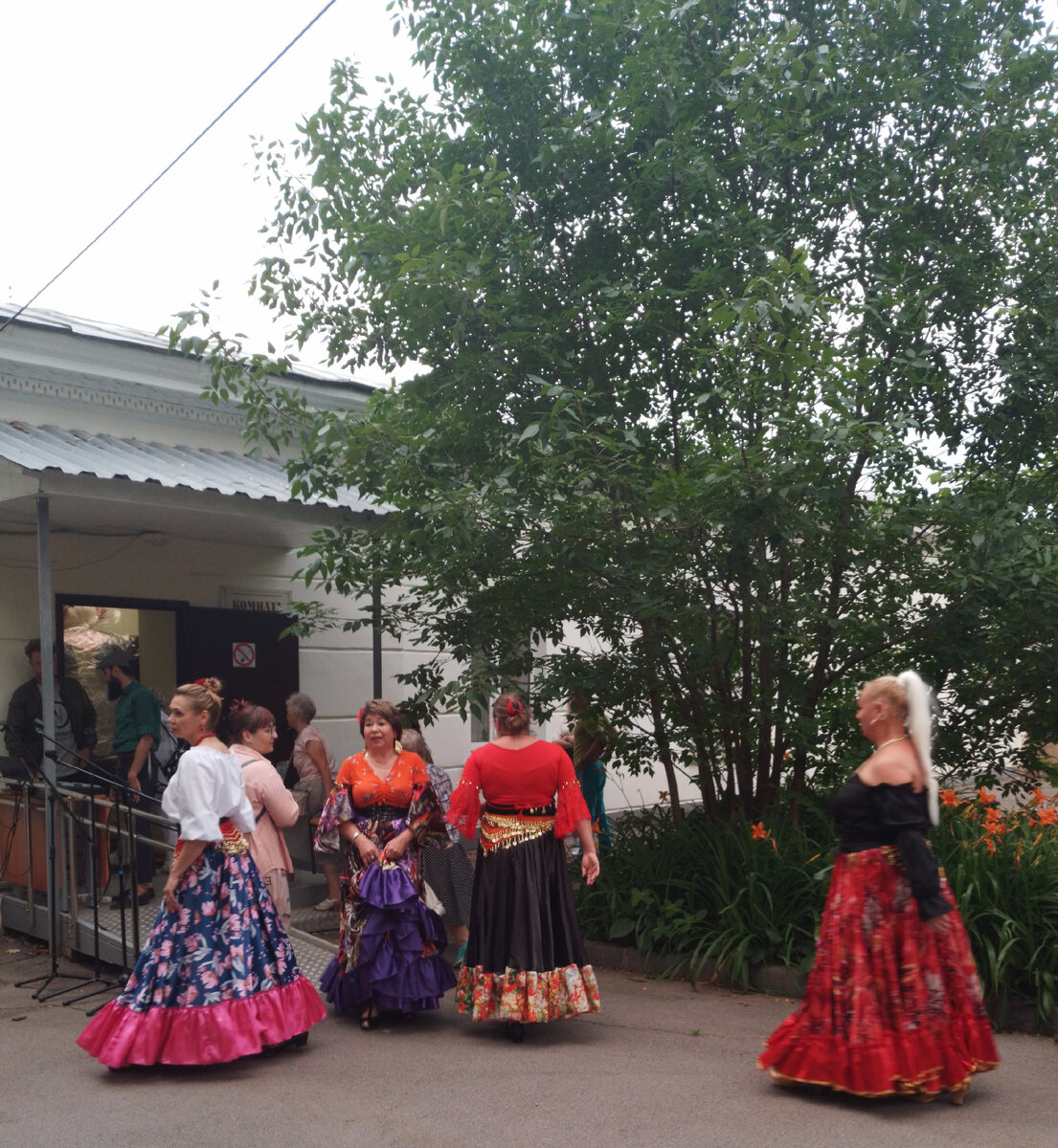 Гулял недавно по Туле и заметил,  что большой у нас  центральный парк имени П. П.-16