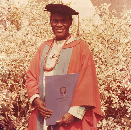 Хьюберт Огунде, родоначальник национального театра Йоруба на юго-западе Нигерии.Фото: сайт музея Огунде