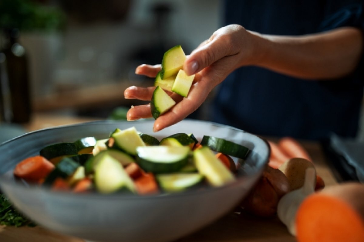 Кабачки на любой вкус. 6 рецептов быстрых летних блюд | Аргументы и факты –  aif.ru | Дзен