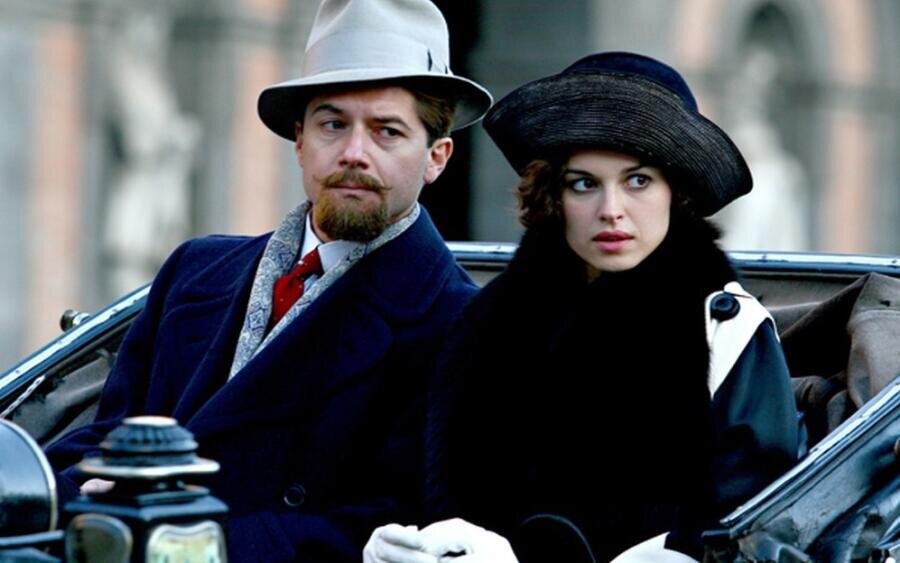     Кадр из фильма «Джузеппе Москати. Исцеляющая любовь»