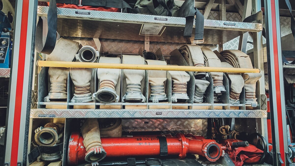     Пожар ликвидировали в многоквартирном доме на Северном в Ростове, сообщили в МЧС.